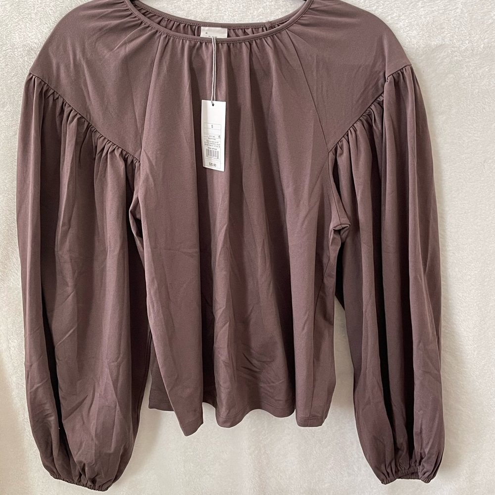 Brand New Never Worn, a new day puffy sleeve blouse size small